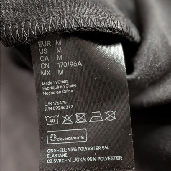 H&M Black Puff Sleeve Bodycon Dress NWT Size M - Picture 7 of 7